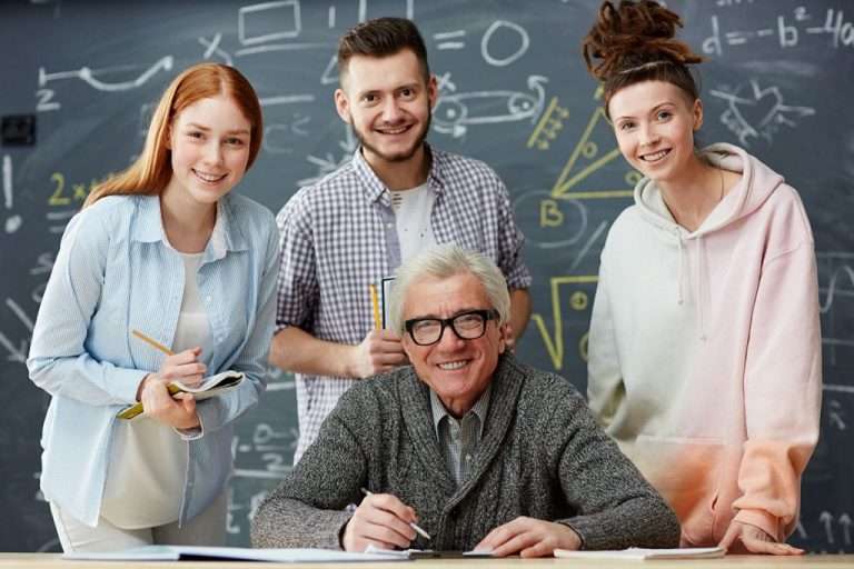 educator img14 1024x683 1